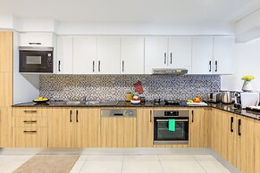 Somerset West Bay Doha