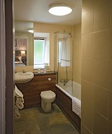 The Royal Victoria Hotel