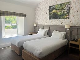 The Royal Victoria Hotel