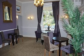 The Royal Victoria Hotel