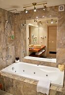 Capitolina City Chic Hotel