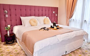 Capitolina City Chic Hotel