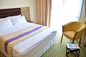 Capitolina City Chic Hotel