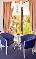 Capitolina City Chic Hotel