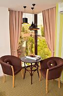 Capitolina City Chic Hotel