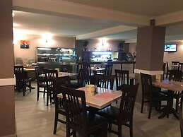 Best Western Plus Lido Hotel