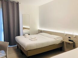 Roy Hotel