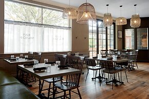 Delta Hotels by Marriott Guelph Conference Centre