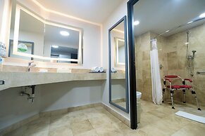 Holiday Inn Uruapan, an IHG Hotel