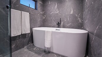 Hive Nápoles By G Hotels