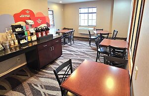 Cobblestone Inn & Suites - Clintonville