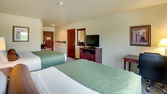 Cobblestone Inn & Suites - Clintonville