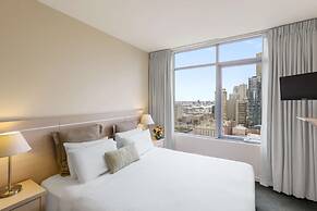 Oaks Melbourne on Lonsdale Suites