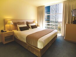 Oaks Melbourne on Lonsdale Suites