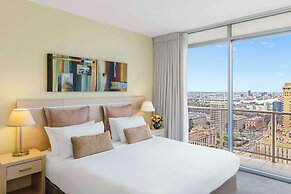 Oaks Melbourne on Lonsdale Suites