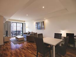 Oaks Melbourne on Lonsdale Suites