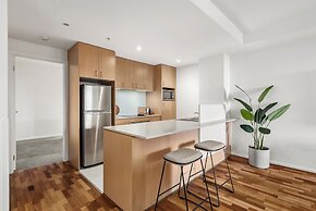 Urban Rest Melbourne (formerly Nolo Apts. Lonsdale St)
