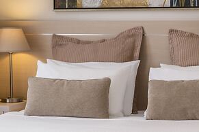 Oaks Melbourne on Lonsdale Suites