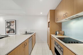 Urban Rest Melbourne (formerly Nolo Apts. Lonsdale St)