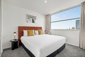 Urban Rest Melbourne (formerly Nolo Apts. Lonsdale St)