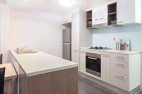 Oaks Brisbane on Charlotte Suites