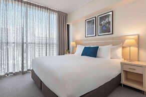 Oaks Brisbane on Charlotte Suites