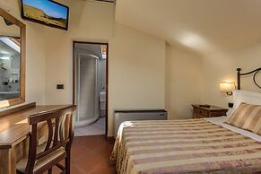 Hotel Casolare Le Terre Rosse