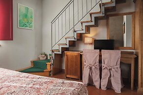 Hotel Casolare Le Terre Rosse