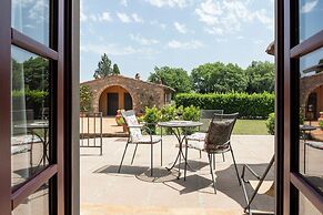 Hotel Casolare Le Terre Rosse