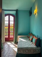 Hotel Casolare Le Terre Rosse