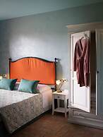 Hotel Casolare Le Terre Rosse