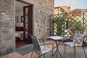 Hotel Casolare Le Terre Rosse