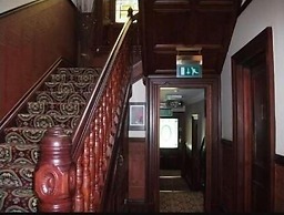The Lauriston Hotel
