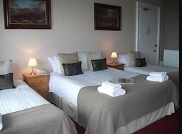 The Lauriston Hotel