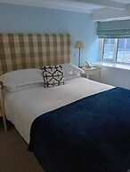 The Lugger Hotel