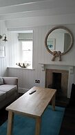 The Lugger Hotel