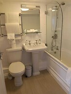 The Lugger Hotel