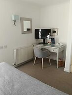 The Lugger Hotel