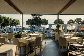 Splendido Bay Luxury Spa Resort