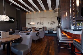 Sandman Hotel & Suites Winnipeg Airport