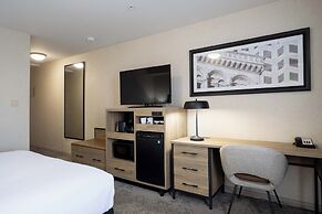 Sandman Hotel & Suites Winnipeg Airport