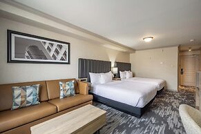 Sandman Hotel & Suites Winnipeg Airport
