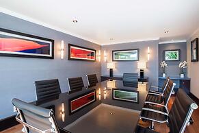 Sandman Hotel & Suites Winnipeg Airport