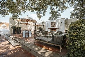 El Convento Boutique Hotel