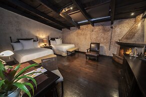 El Convento Boutique Hotel
