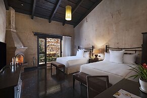 El Convento Boutique Hotel