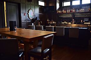 JH Adams Inn, Trademark Collection by Wyndham