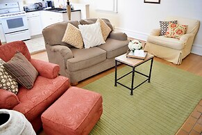 JH Adams Inn, Trademark Collection by Wyndham