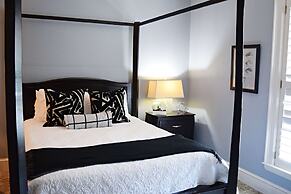 JH Adams Inn, Trademark Collection by Wyndham