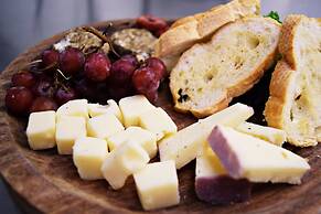 JH Adams Inn, Trademark Collection by Wyndham